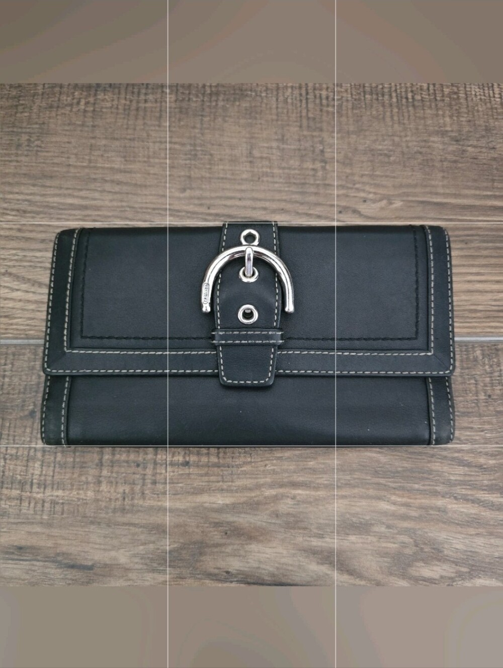Vintage Coach Black Leather Single Stitch Silver Buckle Tri-Fold SoHo Wallet